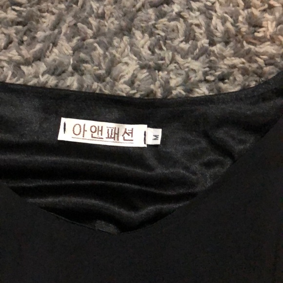 Black blouse - Picture 2 of 4